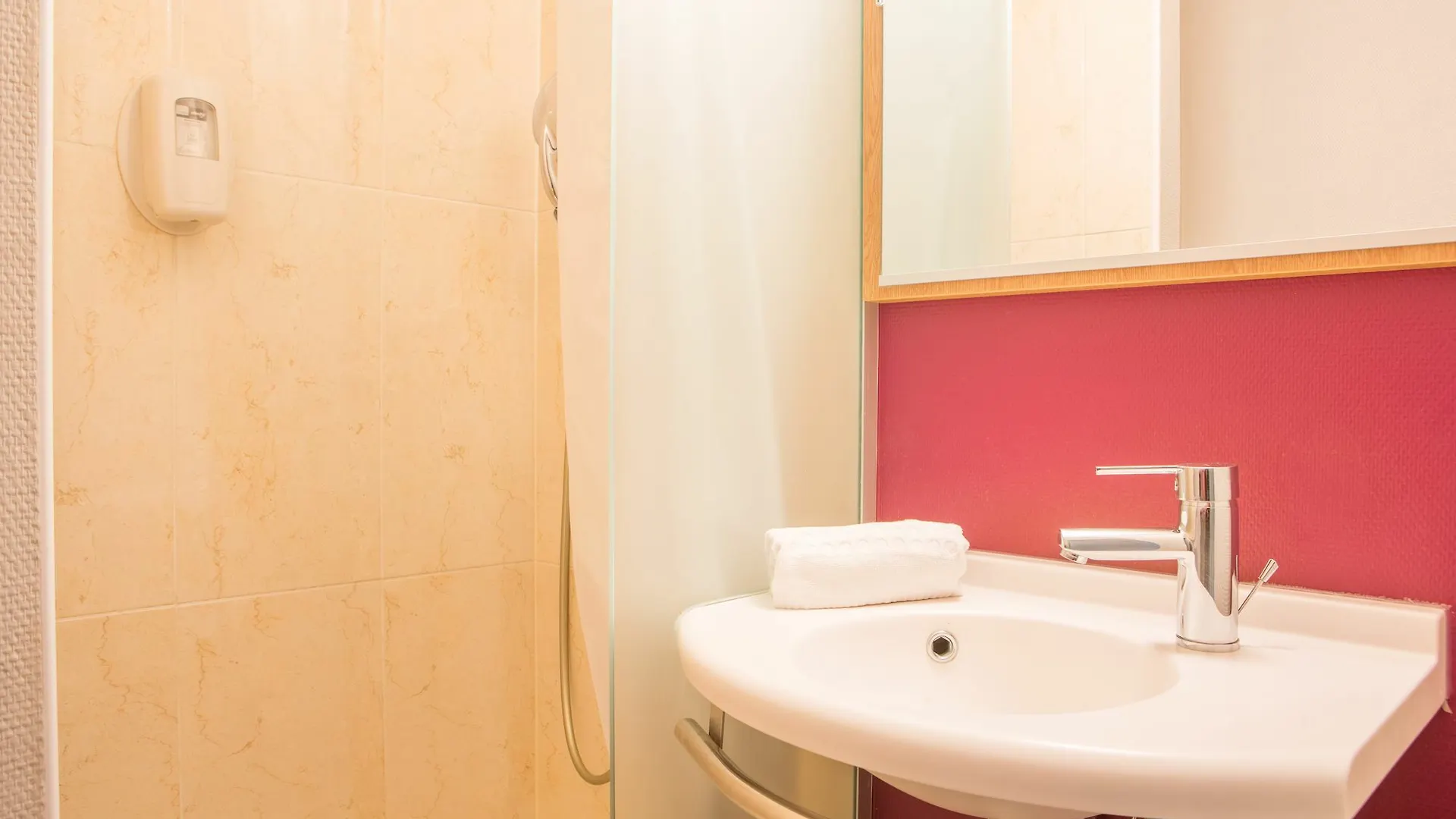 B&B Hotel Hyères Frankrike